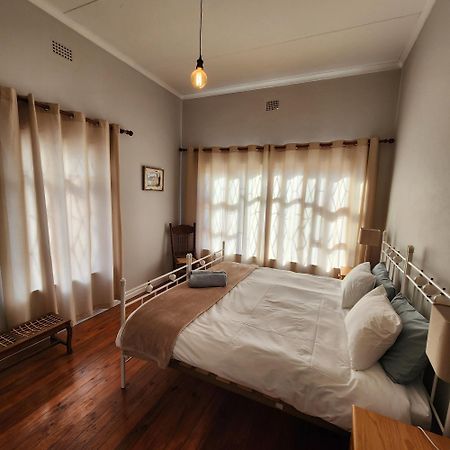 オーツホーン Karoo Leeu Self Cateringヴィラ エクステリア 写真